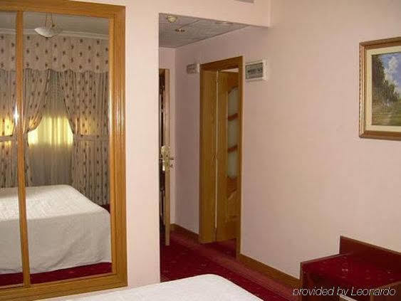 Hotel Princess Оренсе Номер фото