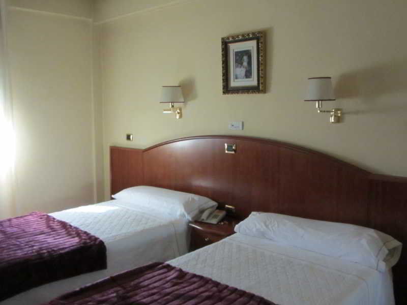 Hotel Princess Оренсе Екстер'єр фото